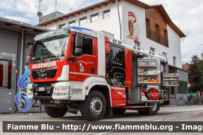 Man TGM 16.340 4x4 III serie
Vigili del Fuoco
Unione Distrettuale Bassa Val Pusteria
Corpo Volontario di Stegona (BZ)
Freiwillige Feuerwehr Stegen
Allestimento Rosenbauer
VF FW 3CZ
Parole chiave: Man TGM_16.340_4x4_IIIserie VFFW3CZ