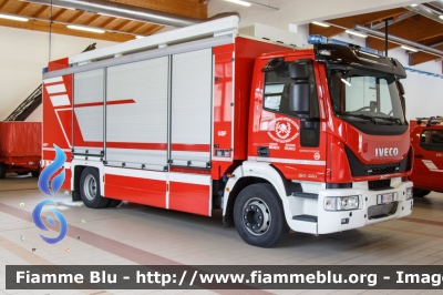 Iveco EuroCargo 160E32 IV serie
Vigili del Fuoco
Unione Distrettuale Bassa Val Pusteria (BZ)
Bezirksverband Unterpustertal
Veicolo ospitato dal Corpo di Brunico
Carro NBCR allestimento Magirus Lohr
VF FW 3E7
Parole chiave: Iveco EuroCargo_160E32_IVserie VFFW3E7