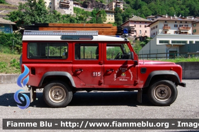 Land Rover Defender 110
Vigili del Fuoco
Unione Distrettuale di Fiemme
Corpo Volontario di Molina di Fiemme (TN)
VF G15 TN
Parole chiave: Land_Rover Defender_110 VFG15TN