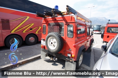 Land-Rover Defender 90
Vigili del Fuoco
Unione Distrettuale delle Giudicarie
Corpo Volontario di Bolbeno-Zuclo (TN)
VF G18 TN
Parole chiave: Land-Rover Defender_90 VFG18TN