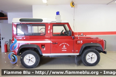 Land Rover Defender 90
Vigili del Fuoco
Distretto di Fiemme
Corpo Volontario di Carano (TN)
VF G49 TN
Parole chiave: Land_Rover Defender_90 VFG49TN