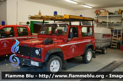 Land-Rover Defender 90
Vigili del Fuoco
Unione distrettuale di Cles
Corpo Volontario di Cis (TN)
VF G53 TN
Parole chiave: Land-Rover Defender_90 VFG53TN