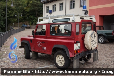 Land Rover Defender 90
Vigili del Fuoco
Distretto di Trento
Corpo Volontario di Grauno (TN)
VF G98 TN
Parole chiave: Land_Rover Defender_90 VFG98TN