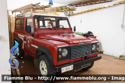 Land Rover Defender 90
Vigili del Fuoco
Unione Distrettuale di Fiemme
Corpo Volontario di Predazzo (TN)
VF H74 TN
Parole chiave: Land_Rover Defender_90 VFH74TN