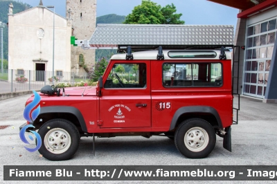 Land Rover Defender 90
Vigili del Fuoco
Distretto di Trento
Corpo Volontario di Cembra (TN)
VF K59 TN
Parole chiave: Land_Rover Defender_90 VFK59TN