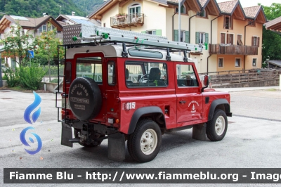 Land Rover Defender 90
Vigili del Fuoco
Distretto di Trento
Corpo Volontario di Cembra (TN)
VF K59 TN
Parole chiave: Land_Rover Defender_90 VFK59TN