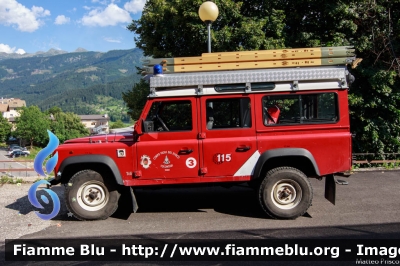 Land Rover Defender 110
Vigili del Fuoco
Unione Distrettuale di Fiemme
Corpo Volontario di Tesero (TN)
VF K64 TN
Parole chiave: Land_Rover Defender_110 VFK64TN