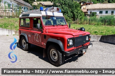 Land Rover Defender 90
Vigili del Fuoco
Unione Distrettuale di Fiemme
Corpo Volontario di Molina di Fiemme (TN)
VF K79 TN
Parole chiave: Land_Rover Defender_90 VFK79TN