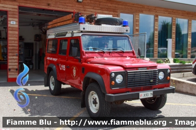 Land Rover Defender 110
Vigili del Fuoco
Distretto di Fiemme
Corpo Volontario di Cavalese (TN)
VF K93 TN
Parole chiave: Land_Rover Defender_110 VFK93TN