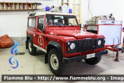 Land Rover Defender 90
Vigili del Fuoco
Distretto di Fiemme
Corpo Volontario di Castello di Fiemme (TN)
VF K98 TN
Parole chiave: Land_Rover Defender_90 VFK98TN