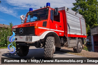 Mercedes-Benz Unimog U435
Vigili del Fuoco
Distretto di Cles
Corpo Volontario di Nanno (TN)
Allestito Rosenbauer
Ex Corpo Vigili del Fuoco Santa Cristina Val Gardena (BZ)
VF Z94 TN
Parole chiave: Mercedes-Benz Unimog_U435 VFZ94TN