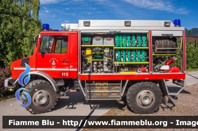 Mercedes-Benz Unimog U435
Vigili del Fuoco
Distretto di Cles
Corpo Volontario di Nanno (TN)
Allestito Rosenbauer
Ex Corpo Vigili del Fuoco Santa Cristina Val Gardena (BZ)
VF Z94 TN
Parole chiave: Mercedes-Benz Unimog_U435 VFZ94TN