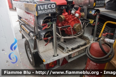 Carrello
Vigili del Fuoco
Distretto di Trento
Corpo Volontario di Lavis (TN)
VFr R93 TN
Parole chiave: Carrello VFrR93TN