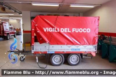 Carrello
Vigili del Fuoco
Distretto di Fiemme
Corpo Volontario di Carano (TN)
VFr X91 TN
Parole chiave: Carrello VFrX91TN