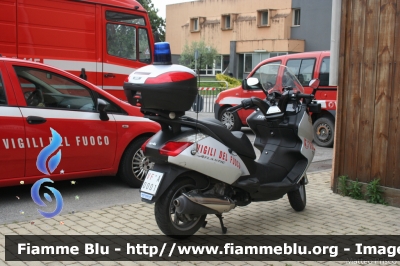 Aprilia Atlantic
Vigili del Fuoco
Comando Provinciale di Roma
VF A0001
Parole chiave: Aprilia Atlantic VFA0001