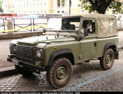 Land Rover Defender 90
Aeronautica Militare
AM AI 177
Parole chiave: land_rover defender90 AM_AI177