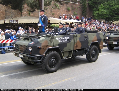 Iveco VM90
Aeronautica Militare
AM CC 213
Parole chiave: iveco vm90 AM_CC213