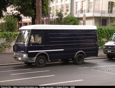 Iveco TurboZeta 60-11
Carabinieri
CC 571 BX
Parole chiave: iveco turbozeta_60_11 cc571bx