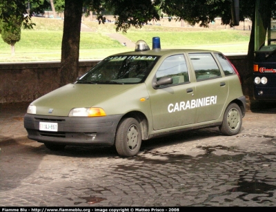 Fiat Punto I serie
Carabinieri
EI AJ 861
Parole chiave: fiat punto_Iserie eiaj861