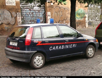 Fiat Punto I serie
Carabinieri
EI AP 271
Parole chiave: fiat punto_Iserie eiap271