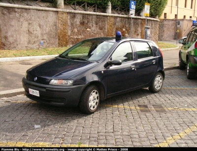 Fiat Punto II serie
Carabinieri
AM BM 761
Parole chiave: fiat punto_IIserie ambm761