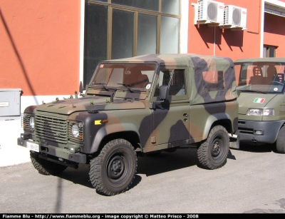 Land Rover Defender AR90
Esercito Italiano
EI BB 232
Parole chiave: land_rover defender_ar90 eibb232