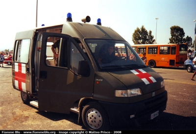 Fiat Ducato II serie
Esercito Italiano
Sanità Militare
EI BA 639
Parole chiave: fiat ducato_IIserie eiba639