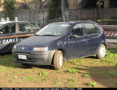 Fiat Punto II serie
Aeronautica Militare
AM BM764
Parole chiave: fiat punto_IIserie ambm764