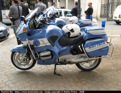 Bmw r850rt
Parole chiave: Polizia_stradale_bmw_r850