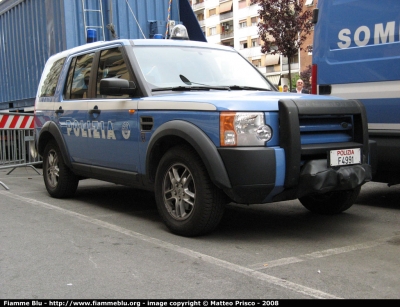 Land Rover Discovery 3
Polizia di Stato
Sommozzatori
Parole chiave: Land_Rover Disovery_3 Polizia Sommozzatori F4991 Festa_della_Polizia_2008