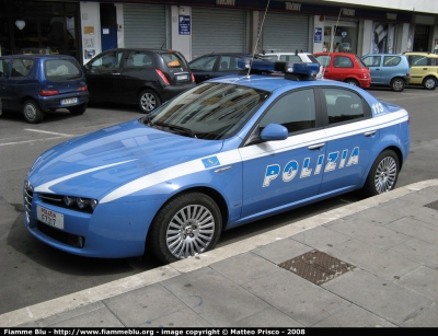 Alfa Romeo 159
Polizia di Stato
Polizia Stradale
POLIZIA F7317
Parole chiave: Alfa_Romeo 159 PS Stradale PoliziaF7317 Festa_della_Polizia_2008