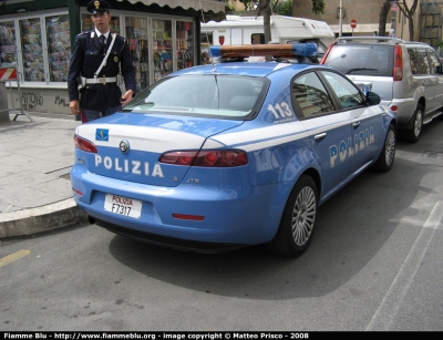 Alfa Romeo 159
Polizia di Stato
Polizia Stradale
POLIZIA F7317
Parole chiave: Alfa_Romeo 159 PS Stradale PoliziaF7317 Festa_della_Polizia_2008