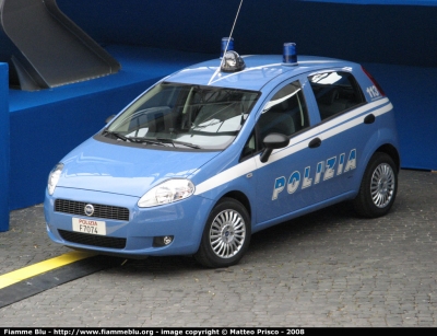 Fiat Grande Punto
Parole chiave: fiat grande_punto F7074 festa_della_polizia_2008