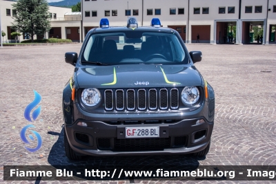 Jeep Renegade
Guardia di Finanza
GdiF 288 BL

243° Anniversario della Fondazione
Parole chiave: Jeep Renegade GDIF288BL festa_corpo_2017