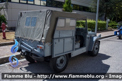 Fiat Campagnola I serie
Guardia di Finanza
AR 59 (1967)
Completamente restaurata
GdiF 4188

243° Anniversario della Fondazione
Parole chiave: Fiat Campagnola_I_serie GdiF4188 festa_corpo_2017