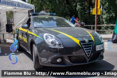 Alfa Romeo Nuova Giulietta
Guardia di Finanza
GdiF 467 BK
Parole chiave: Alfa_Romeo Nuova_Giulietta GDIF467BK