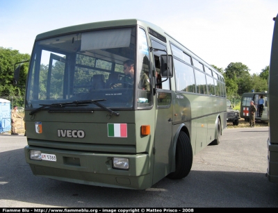 Iveco 370S
Aeronautica Militare
AM 5388
Comando III Regione Aerea
Parole chiave: Iveco 370S AM5388