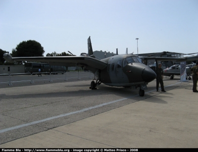 Piaggio P.166DL3 APH
Aeronautica Militare 

Parole chiave: piaggio p.166dl3_aph