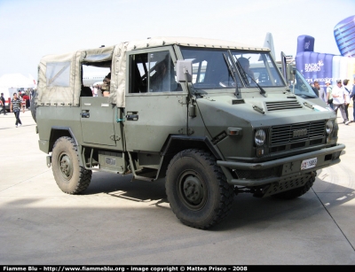 Iveco VM90
Aeronautica Militare
AM 19855
Parole chiave: iveco vm90 AM_19855