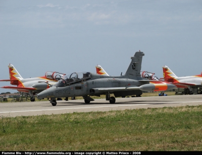 Aermacchi MB-339 CD
Aeronautica Militare Italiana
Reparto Sperimentale Volo
311° Gruppo Volo
RS-32
Parole chiave: Aermacchi MB-339CD giornata_azzurra_2008