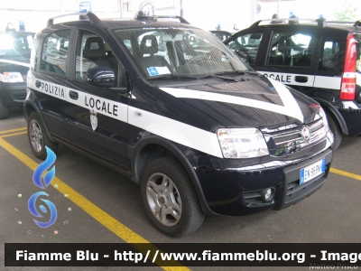 Fiat Nuova Panda 4x4 I serie
Corpo Polizia Municipale di Trento - Monte Bondone
Parole chiave: Fiat Nuova_Panda_4x4_Iserie