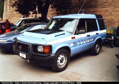 Land Rover Discovery II serie
Polizia di Stato
Polizia E1713
Parole chiave: land_rover discovery_IIserie poliziaE1713