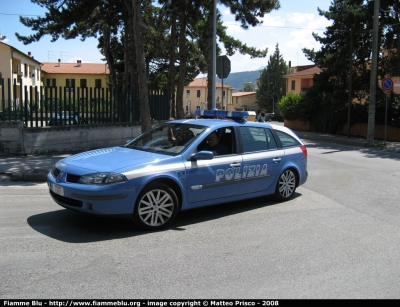 Renault Laguna Grandtour II serie
Polizia di Stato
Polizia Stradale in servizio sulla Strada dei Parchi
POLIZIA F3107
Parole chiave: Renault Laguna_Grandtour_IIserie PoliziaF3107