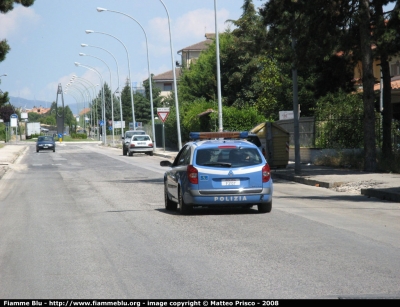 Renault Laguna Grandtour II serie
Polizia di Stato
Polizia Stradale in servizio sulla Strada dei Parchi
POLIZIA F3107
Parole chiave: Renault Laguna_Grandtour_IIserie PoliziaF3107