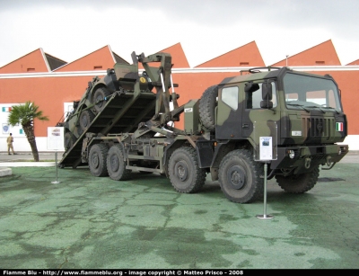 Astra SM88.42
Esercito Italiano
EI AR 445
con Iveco Puma 6x6
Parole chiave: astra sm88.42 eiar445