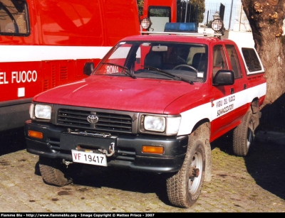 Toyota Hilux I serie
Vigili del Fuoco
Comando Provinciale di Roma
Nucleo Sommozzatori
VF 19417
Parole chiave: toyota hilux_Iserie VF_19417