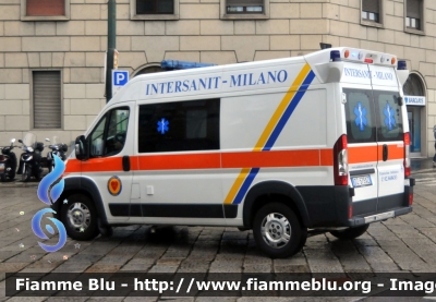 Fiat Ducato X250
Intersanit Milano
M 4
Parole chiave: Lombardia (MI) Ambulanza Fiat Ducato_X250