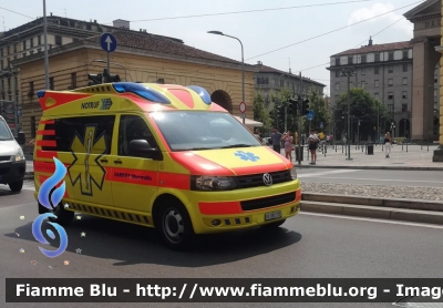 Volkswagen Transporter T6
Schweiz - Suisse - Svizra - Svizzera
Sanität Oberwallis
Parole chiave: Ambulanza Ambulance Volkswagen Transporter T6