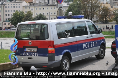 Volkswagen Transporter T5
Österreich - Austria
Bundespolizei
Polizia di Stato
Parole chiave: Bundespolizei Polizia_Nazionale Volkswagen Transporter_T5 Austria