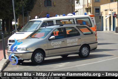 Fiat Palio Weekend I Serie
Croce Bianca Arezzo
Parole chiave: Toscana (AR) Mezzi_di_servizio Fiat_Palio